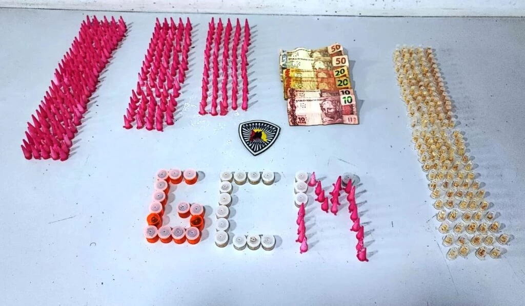 GCM apreende 701 porções de drogas durante patrulhamentos em Brigadeiro Tobias e no Parque das Laranjeiras