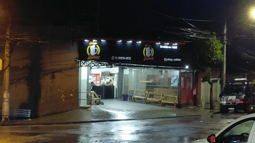 Operação integrada da Prefeitura fiscaliza seis bares e adegas em Sorocaba