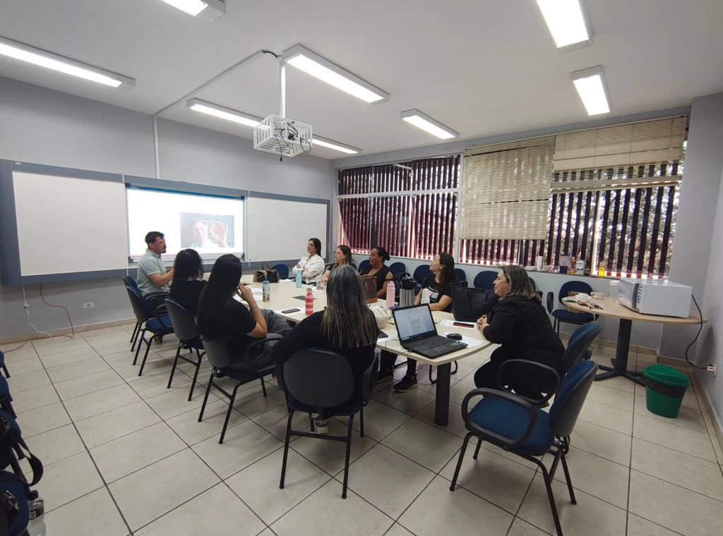 Formação para professores da EJA aborda a gastronomia como recurso para o ensino de Ciências