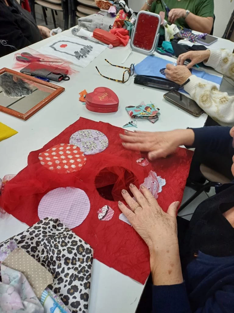 Oficina gratuita de Arte Têxtil é oferecida no Jardim Botânico de Sorocaba