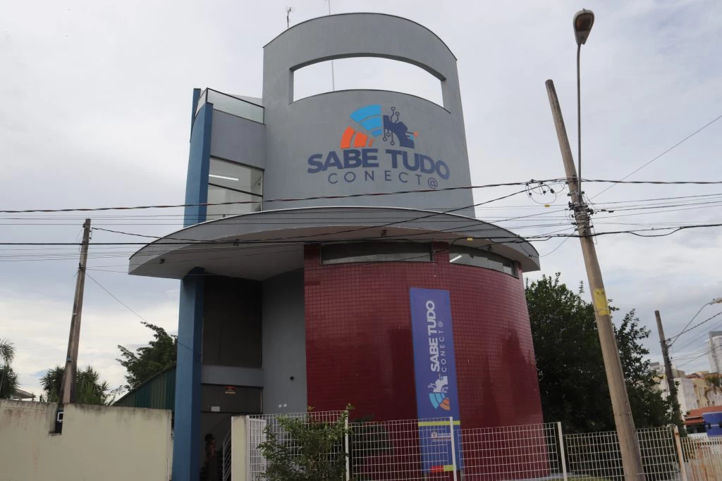Prefeitura de Sorocaba reinaugura a sexta unidade do Sabe Tudo Conect@ na Vila Hortência