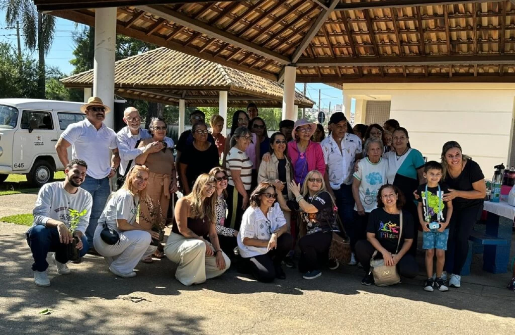 Secretaria da Mulher proporciona passeio ao Zoo a pacientes da Asipeca, em parceria com a entidade e apoio do Fundo Social