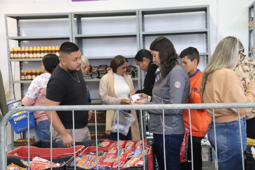 Secretaria da Mulher realiza a edição de junho do “Mercado Solidário”
