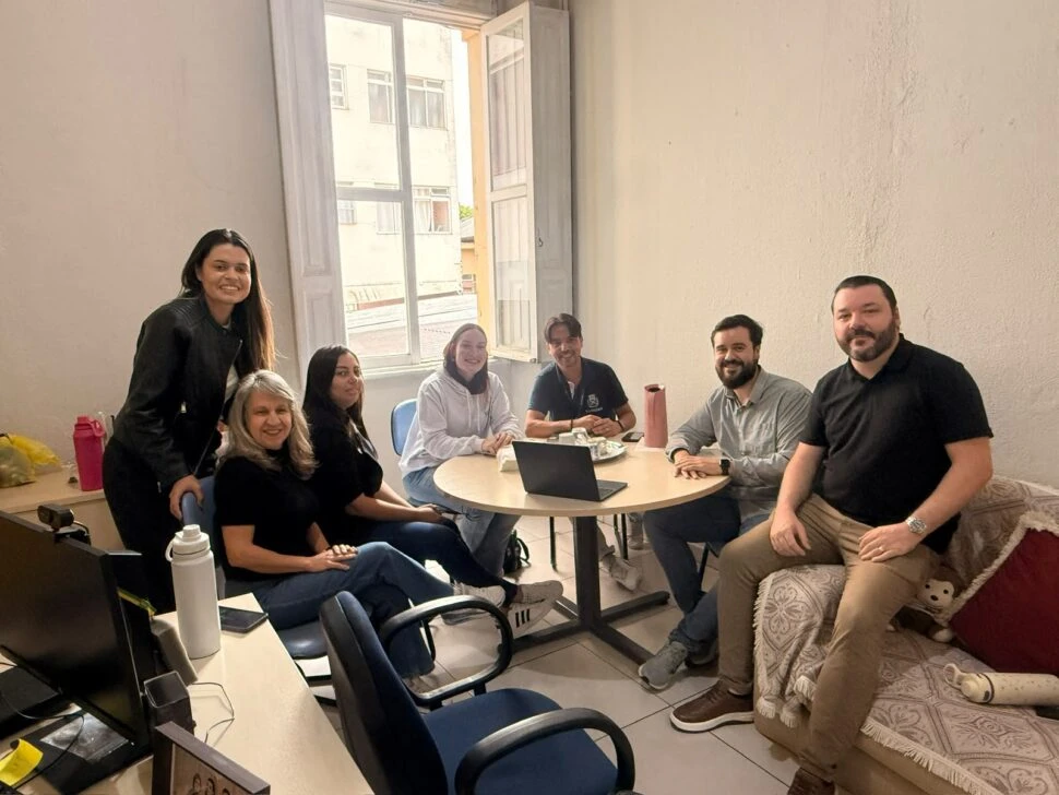 Secretaria da Cidadania de Sorocaba recebe equipe de Extrema para troca de experiências e boas práticas no Suas