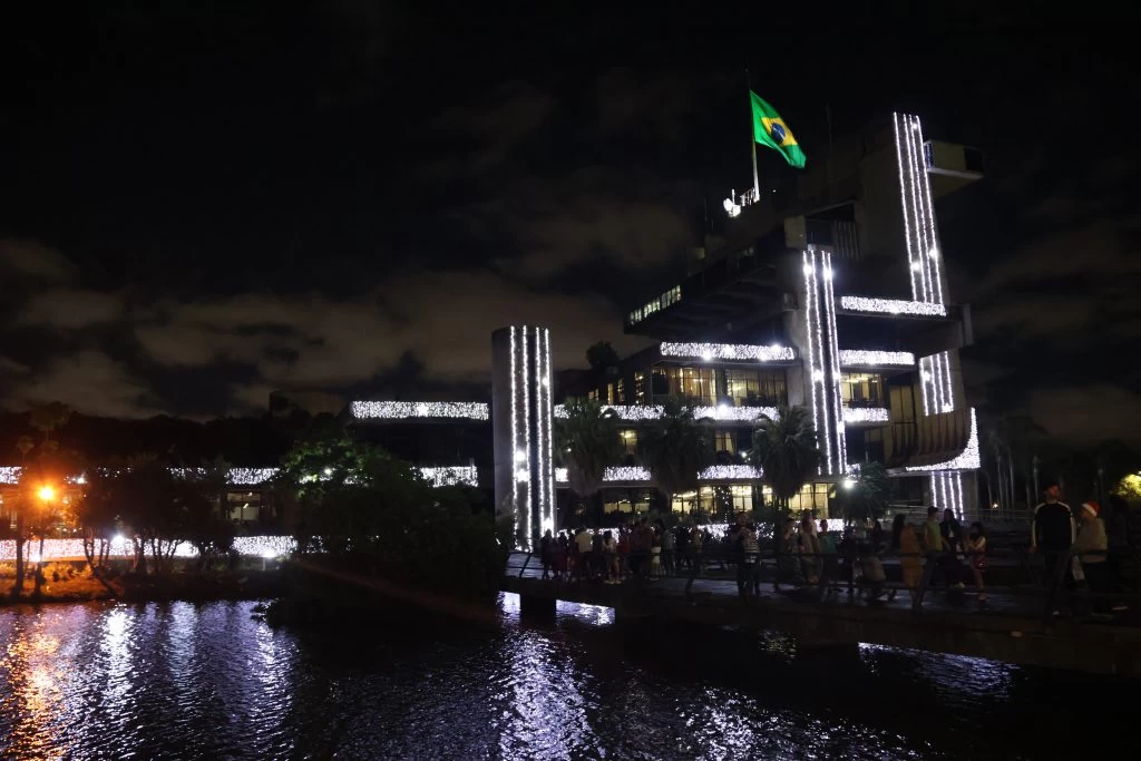 Veja como ficam os serviços públicos municipais no feriado prolongado do Natal