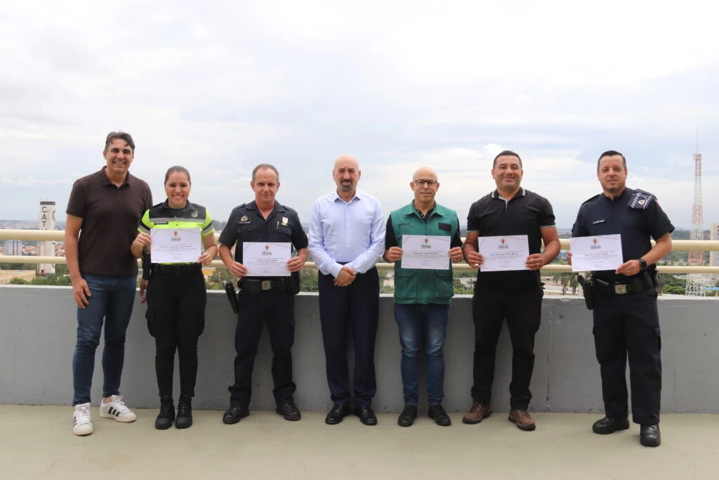 Agentes da GCM e da Semob são homenageados por excelência do trabalho de inteligência