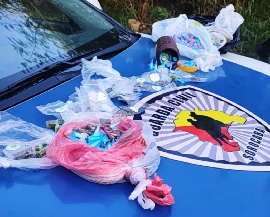 GCM apreende 376 porções de drogas em Brigadeiro Tobias