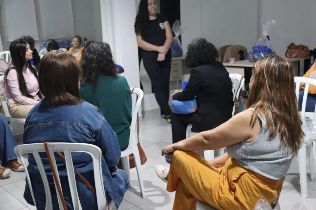 Secretaria da Mulher realiza segunda edição do ano do Projeto Pérolas com debate sobre filme