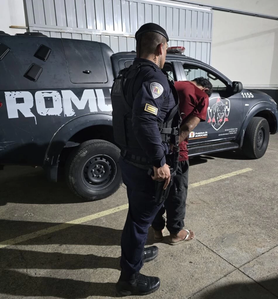 GCM apreende 104 porções de entorpecente e prende homem por tráfico nas imediações do Mercado Distrital
