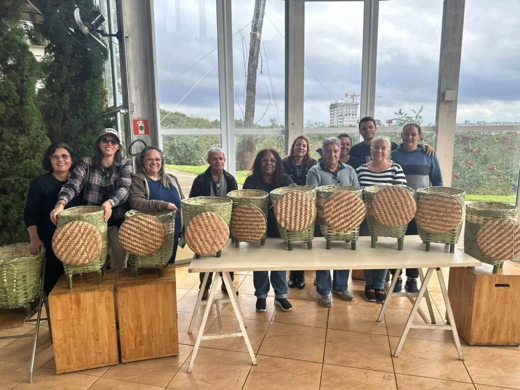 Artesanato em bambu foi tema de curso gratuito no Jardim Botânico de Sorocaba