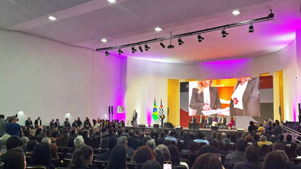 Prefeitura de Sorocaba participa da celebração de 40 anos das Delegacias de Defesa da Mulher em São Paulo