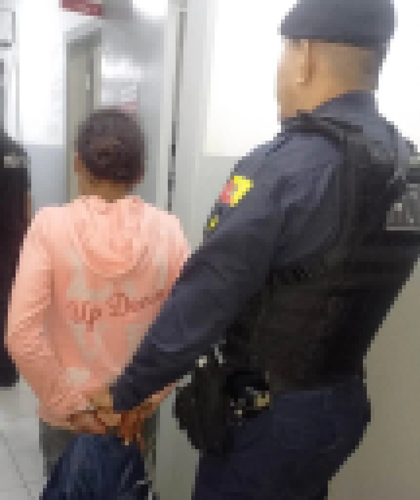 GCM detém no bairro Maria Eugênia mulher procurada pela Justiça