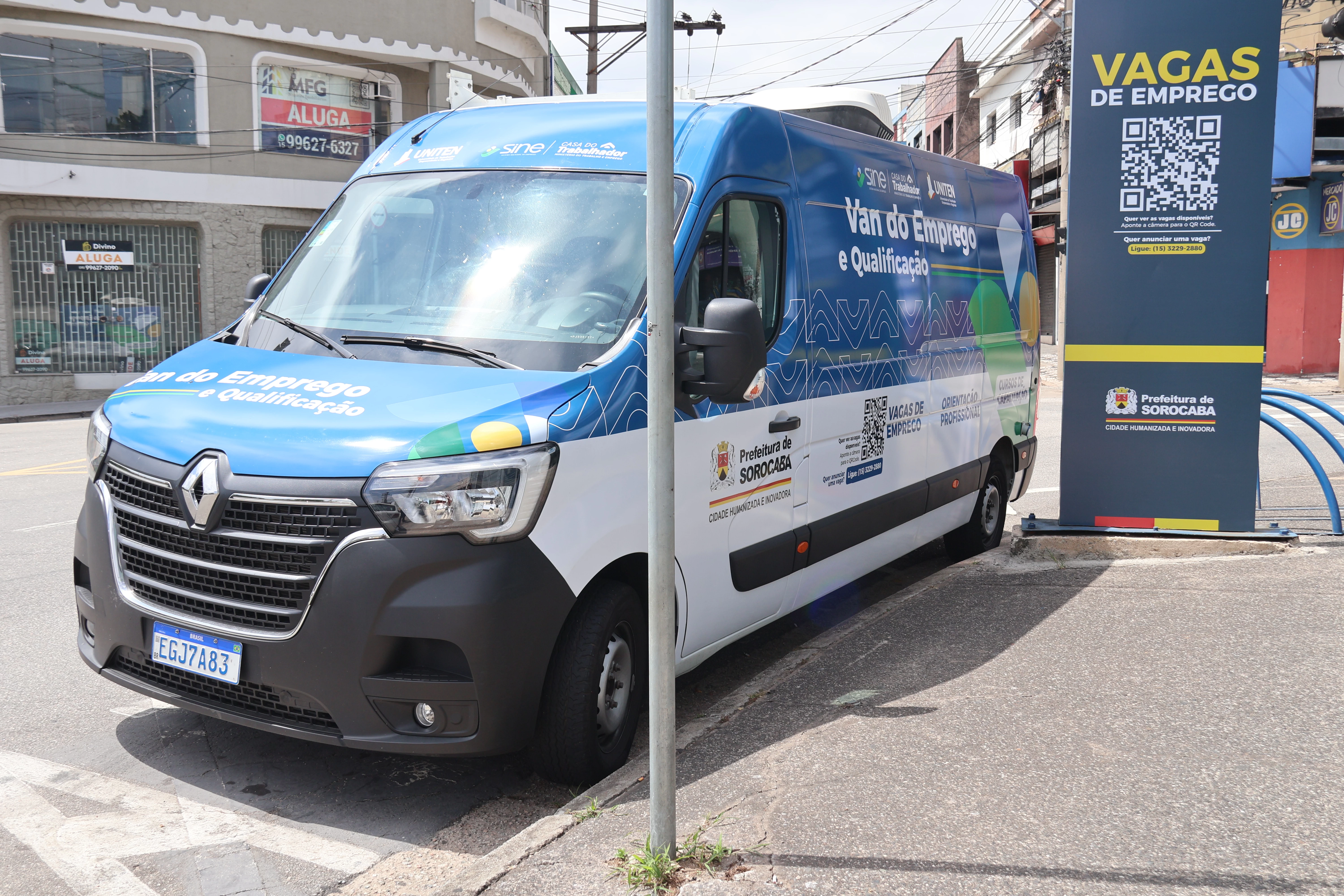 Confira os locais em que a Van do Emprego e Qualificação atenderá na próxima semana (19 a 23 de janeiro)