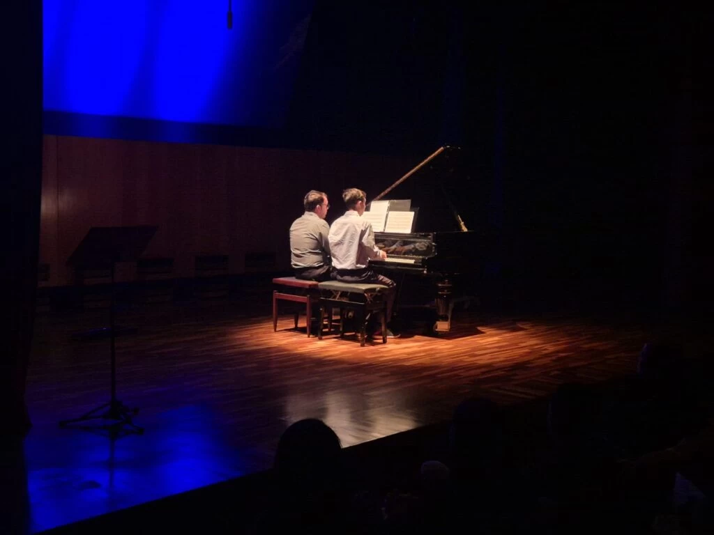 Recital de piano a quatro mãos é atração na Sala Fundec nesta sexta-feira (29)