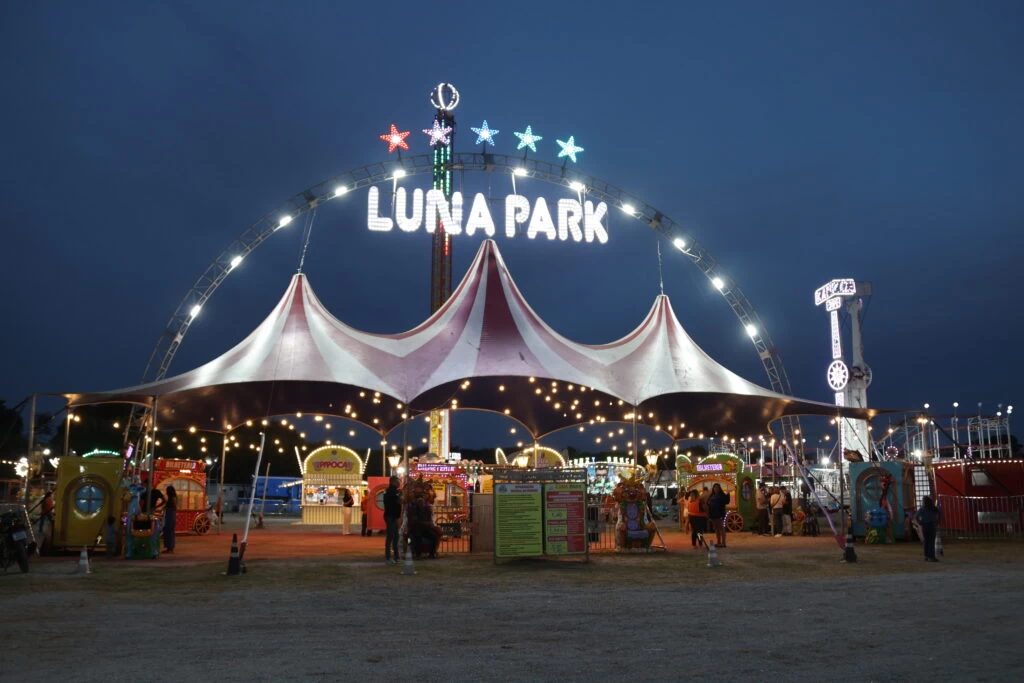 Inscrições abertas para ingressos gratuitos do parque de diversões do Luna Park para a próxima semana (20 a 24)