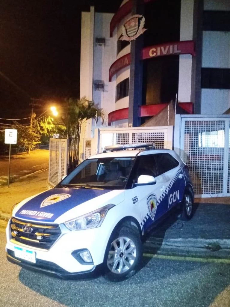 GCM detém homem por violar medida protetiva e tentar entrar no apartamento da ex-mulher