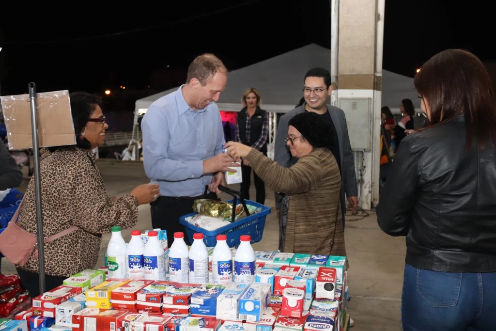 Prefeitura de Sorocaba anuncia melhorias aos moradores do Jardim Brasilândia e realiza “Mercado Solidário”