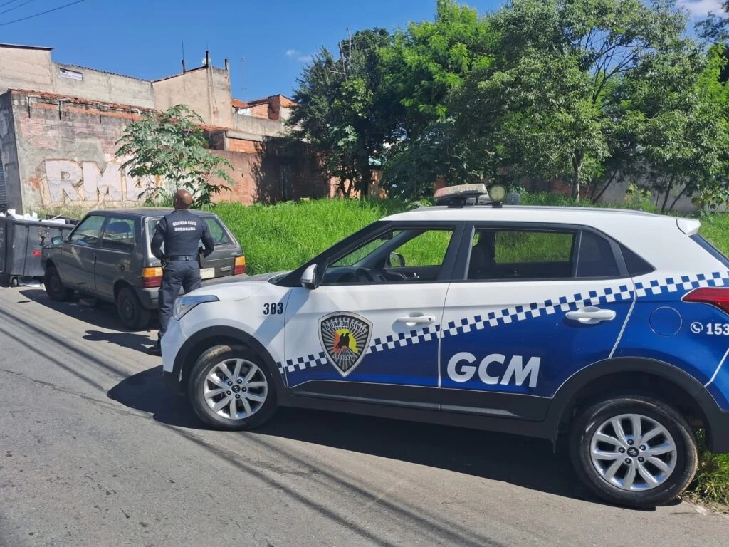 GCM localiza automóvel furtado no bairro Mineirão
