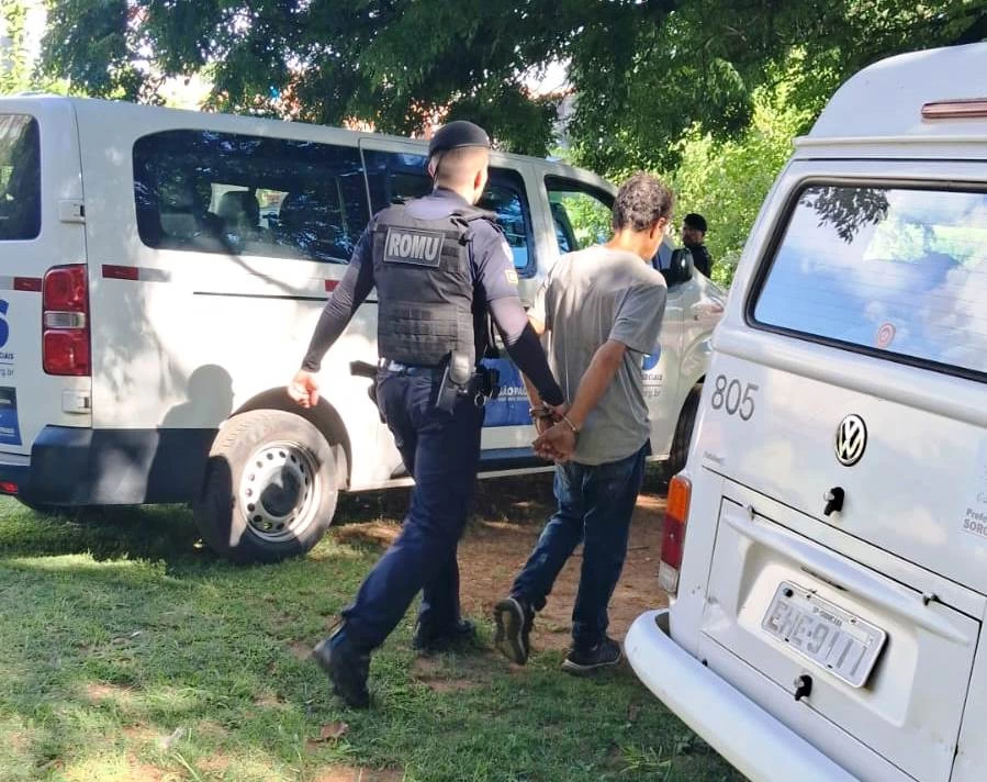 GCM detém procurado pela Justiça em área verde no Jardim dos Estados