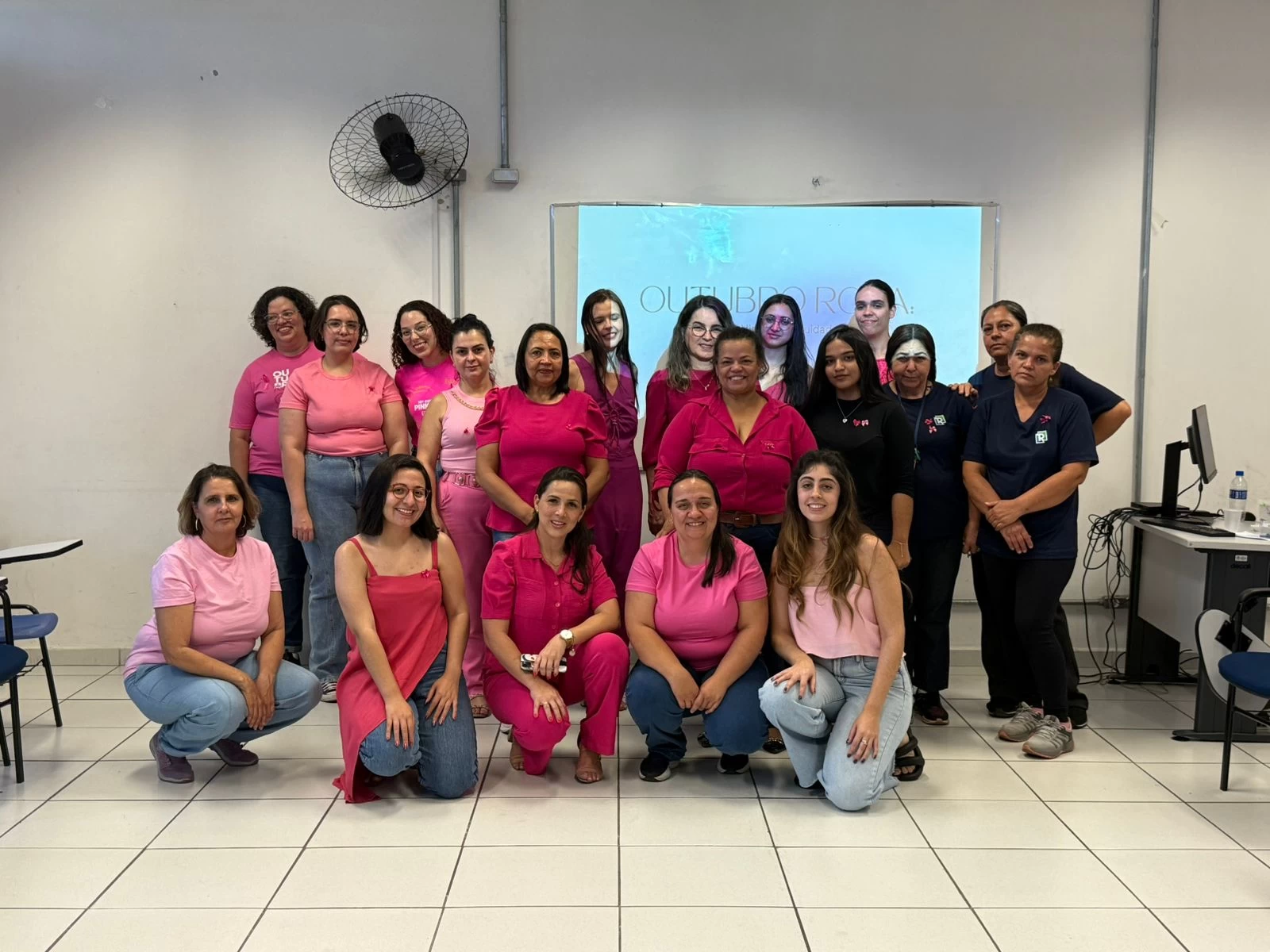 Secretaria de Relações do Trabalho e Qualificação Profissional promove ações de conscientização no Outubro Rosa