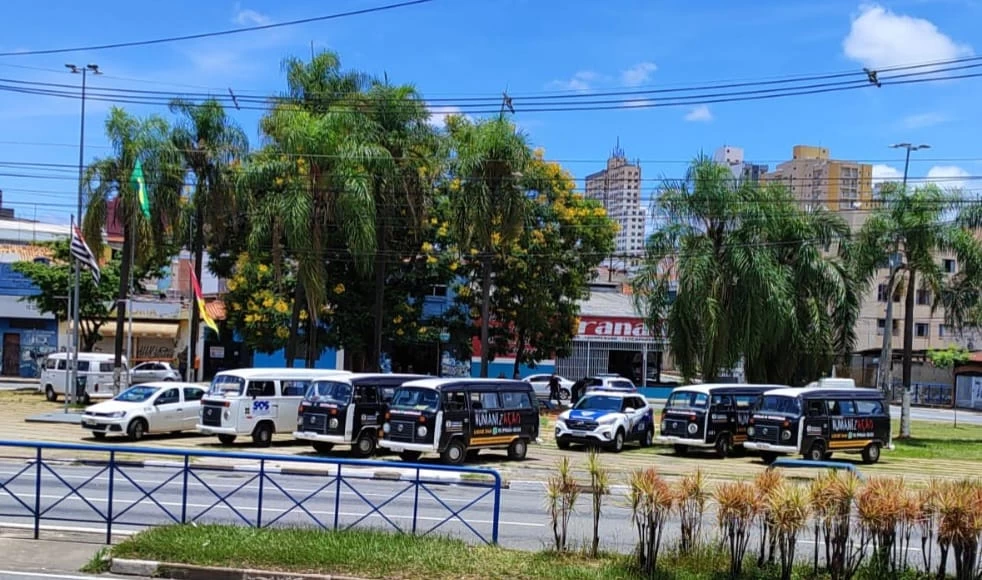 Equipes do “HumanizAção” realizam força-tarefa no Jardim Zulmira e Praça da Bandeira e recolhem 1,5 tonelada de inservíveis