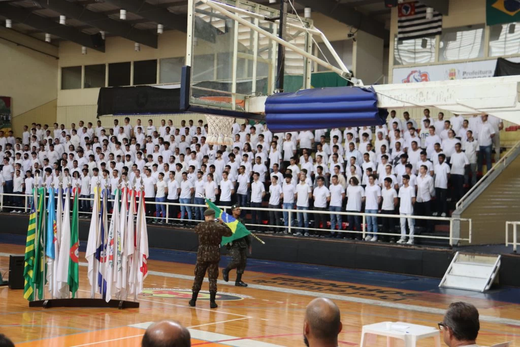 Prefeitura de Sorocaba participa de Cerimônia Cívica de Juramento à Bandeira do Exército Brasileiro nesta terça-feira (26)