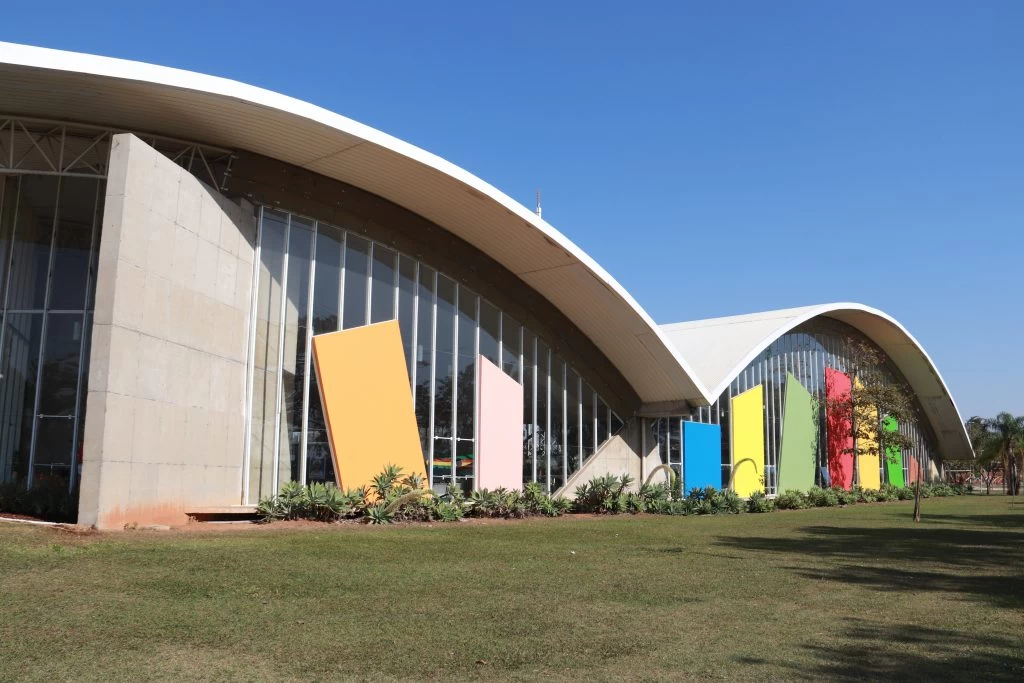 Roda de conversa com escritores sorocabanos é realizada na Biblioteca Municipal nesta sexta-feira (23)