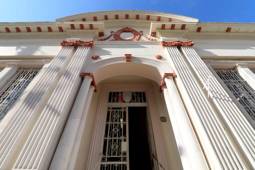 Biblioteca Infantil oferece Oficina de Flores em EVA nesta quinta-feira (20)