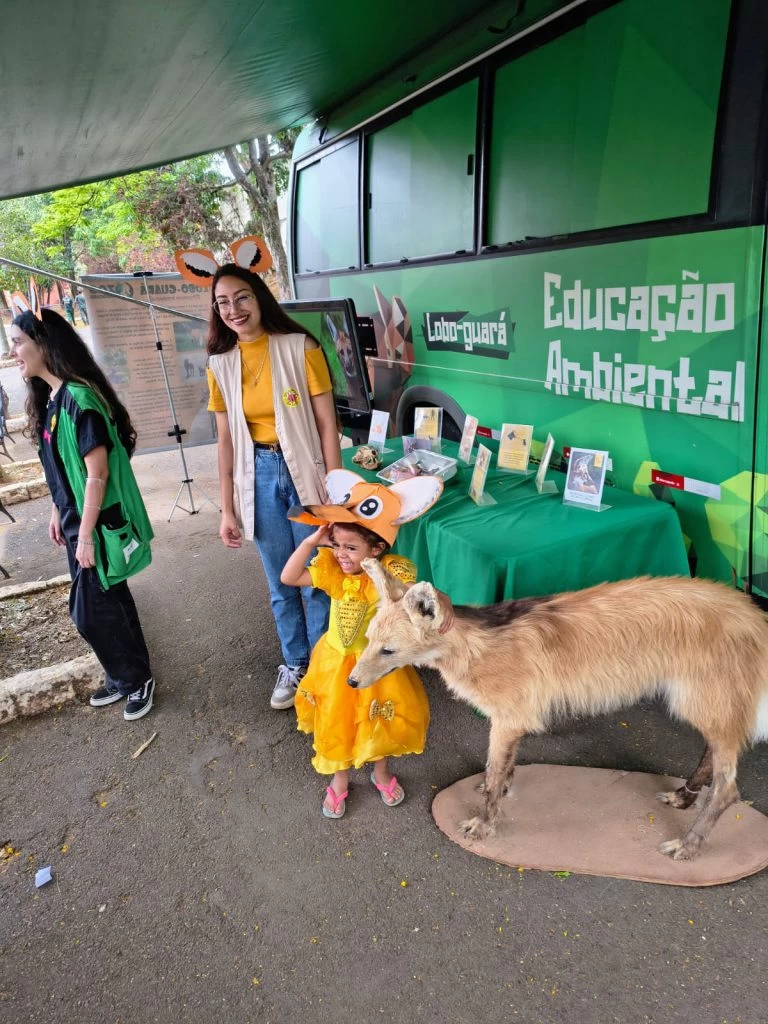 Dia Nacional do Lobo-guará é comemorado com mais de mil pessoas neste domingo (12) no PZMQB