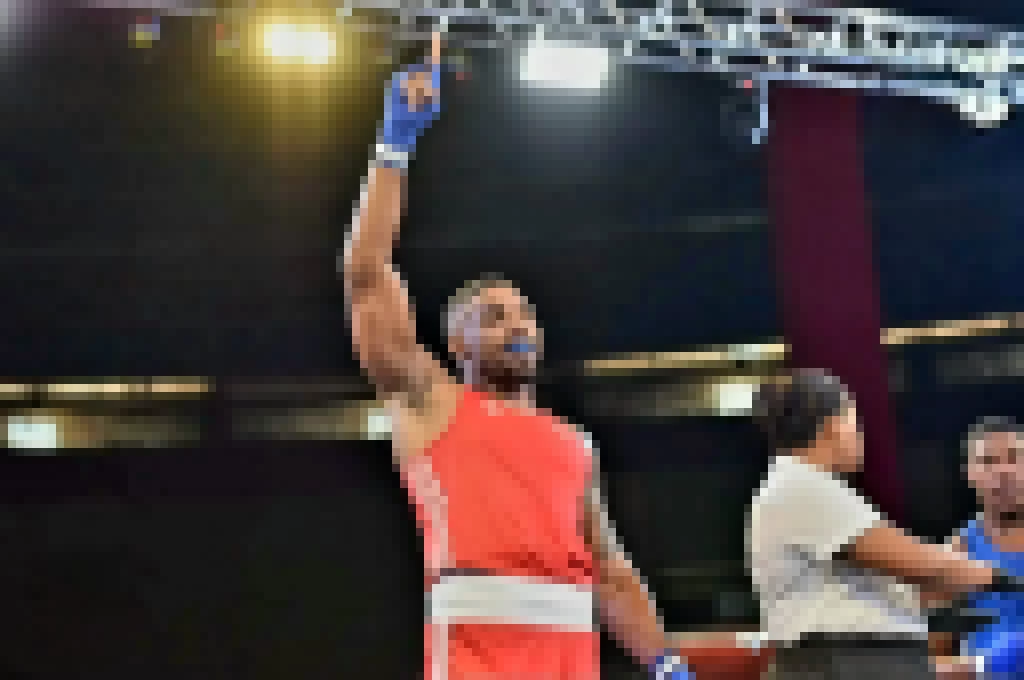 Abner Teixeira é bicampeão do Grand Prix Internacional de Boxe