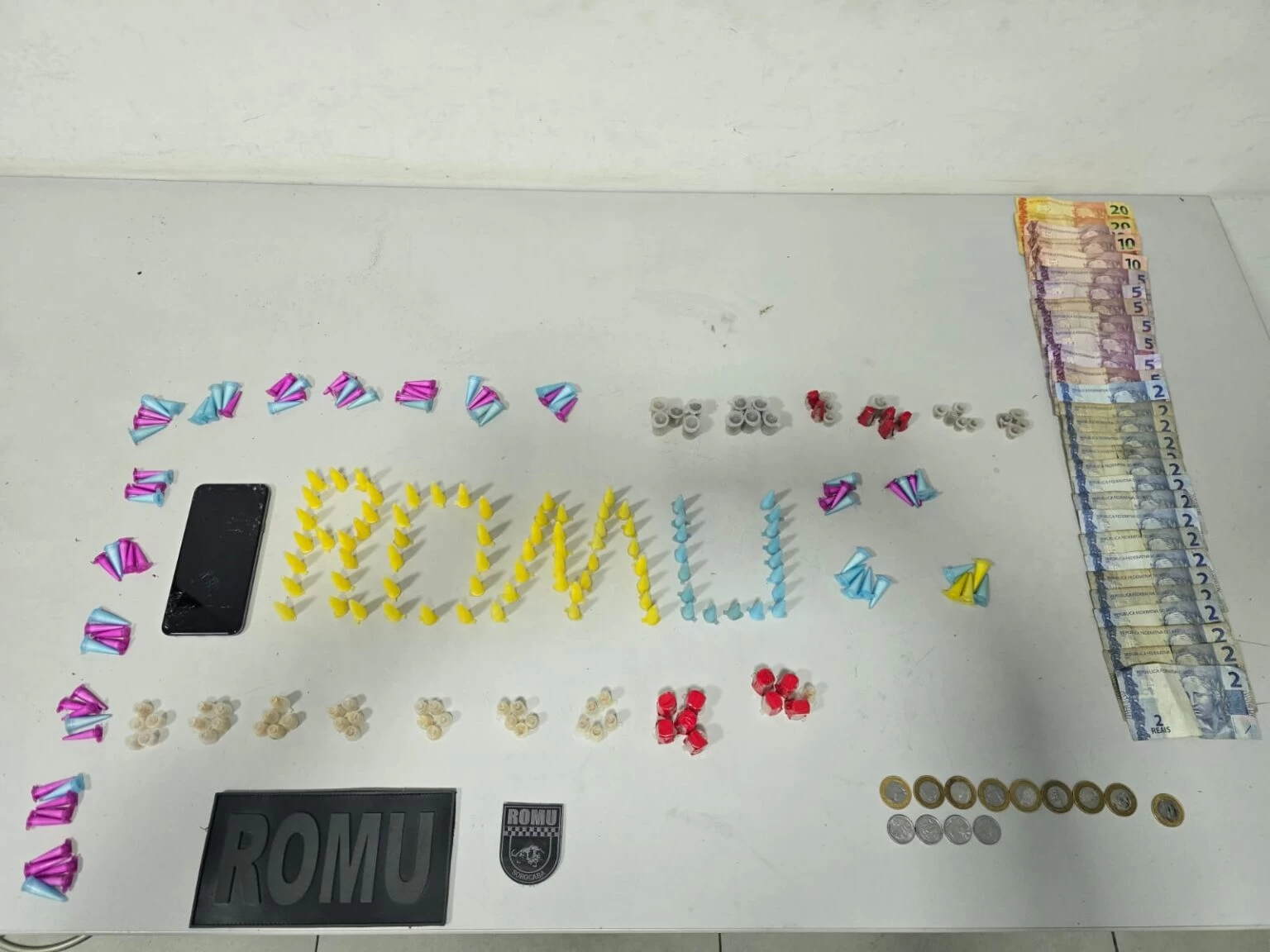 GCM detém procurado pela Justiça por tráfico de drogas no bairro do Éden