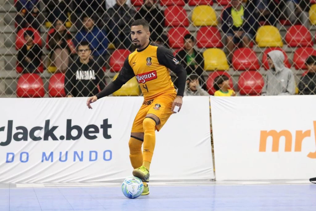 Magnus Futsal Sorocaba enfrenta Joinville pelo jogo de ida da Semifinal da LNF nesta sexta-feira (24)