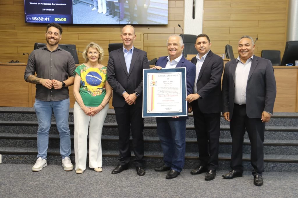 Prefeitura participa da entrega do Título de Cidadão Sorocabano ao ministro Márcio França