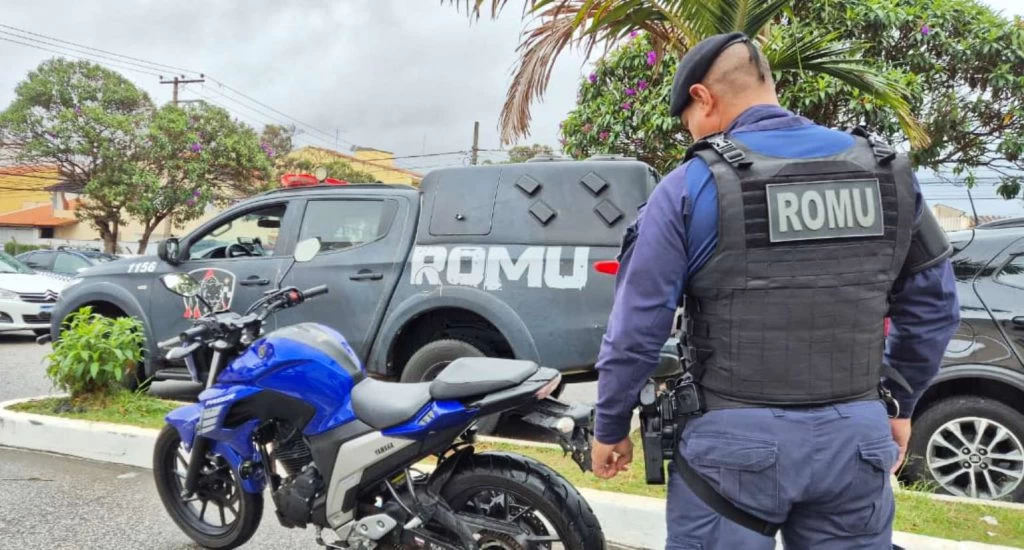 Motocicleta furtada é recuperada pela GCM na manhã desta terça-feira (18)