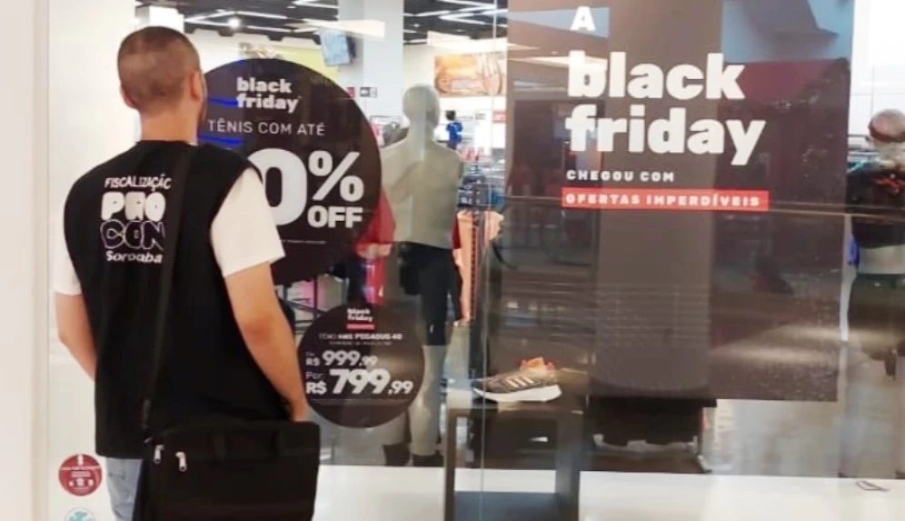 Procon Sorocaba realiza Operação Black Friday 2023