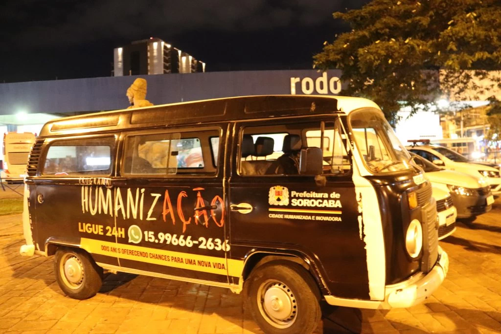 Programa “HumanizAção” realiza abordagens sociais em diferentes pontos da cidade e acolhe 25 pessoas em situação de rua nesta quinta-feira (4)