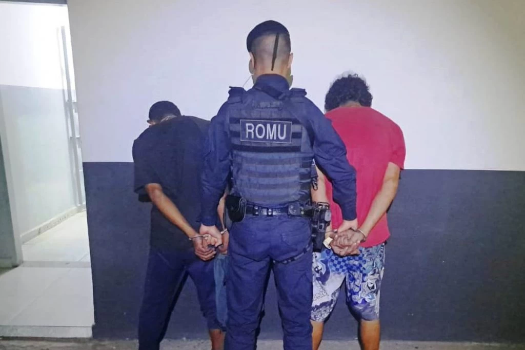 GCM flagra dupla tentando furtar bobinas metálicas em empresa no bairro Iporanga