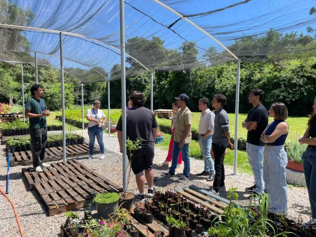 Saae Sorocaba recebe alunos e universitários nos programas “Água Viva” e “Revivágua”
