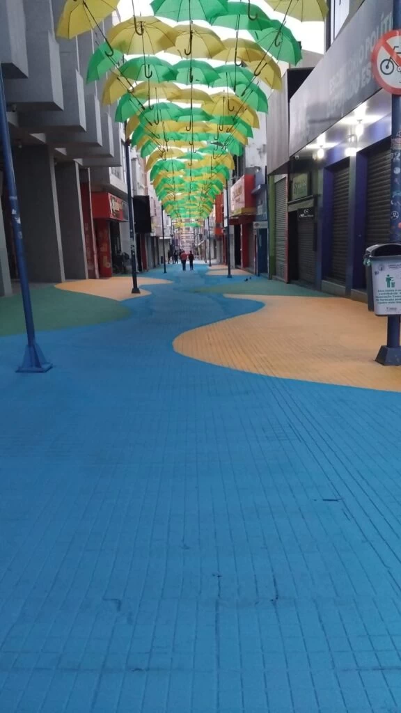 Centro de Sorocaba ganha cores temáticas para celebrar a Copa do Mundo