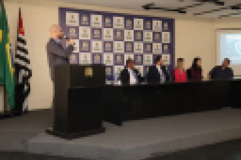 Secretaria Jurídica capacita servidores sobre fluxo de informações com órgãos de controle externo