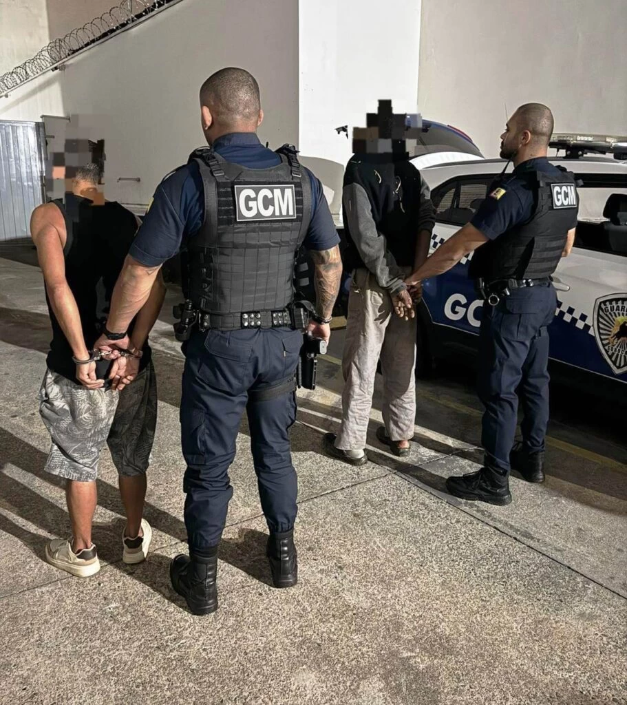 GCM detém dupla por tráfico de drogas no Parque Vila Formosa