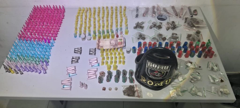 GCM detém acusado de tráfico e recolhe 587 porções de drogas no Jardim Alegria