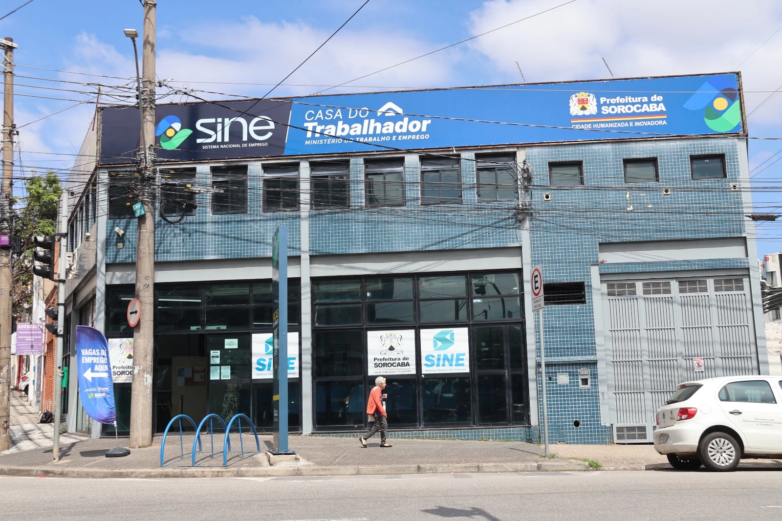 Casa do Trabalhador oferece 330 vagas de emprego na quinta-feira (9)