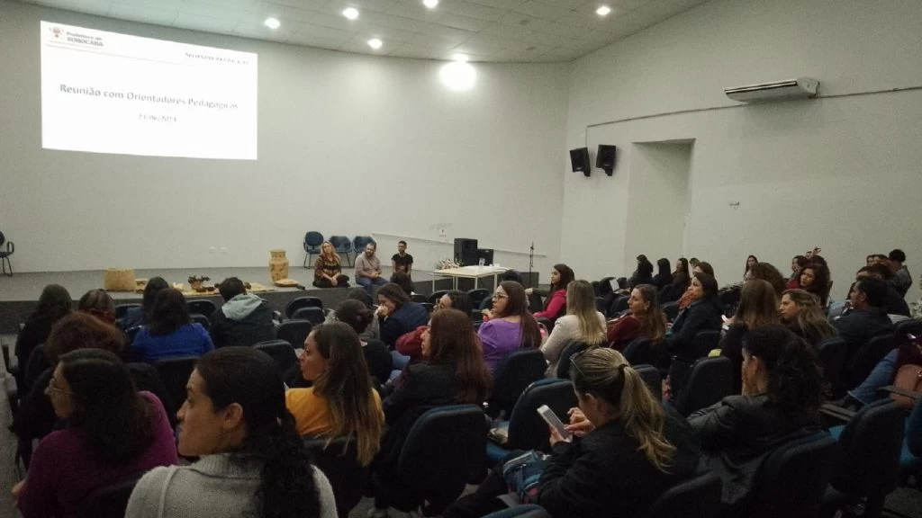 Encontros formativos da rede municipal de ensino de Sorocaba oferecem atualização sobre “Educação para as relações étnico-raciais”