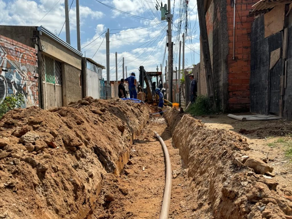 Prefeitura de Sorocaba e Saae instalam rede de água na Vila União