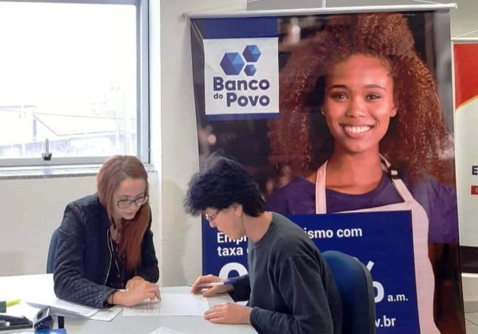 Prefeitura de Sorocaba incentiva pequenos comerciantes a se prepararem para as vendas de Natal, com apoio do Banco do Povo