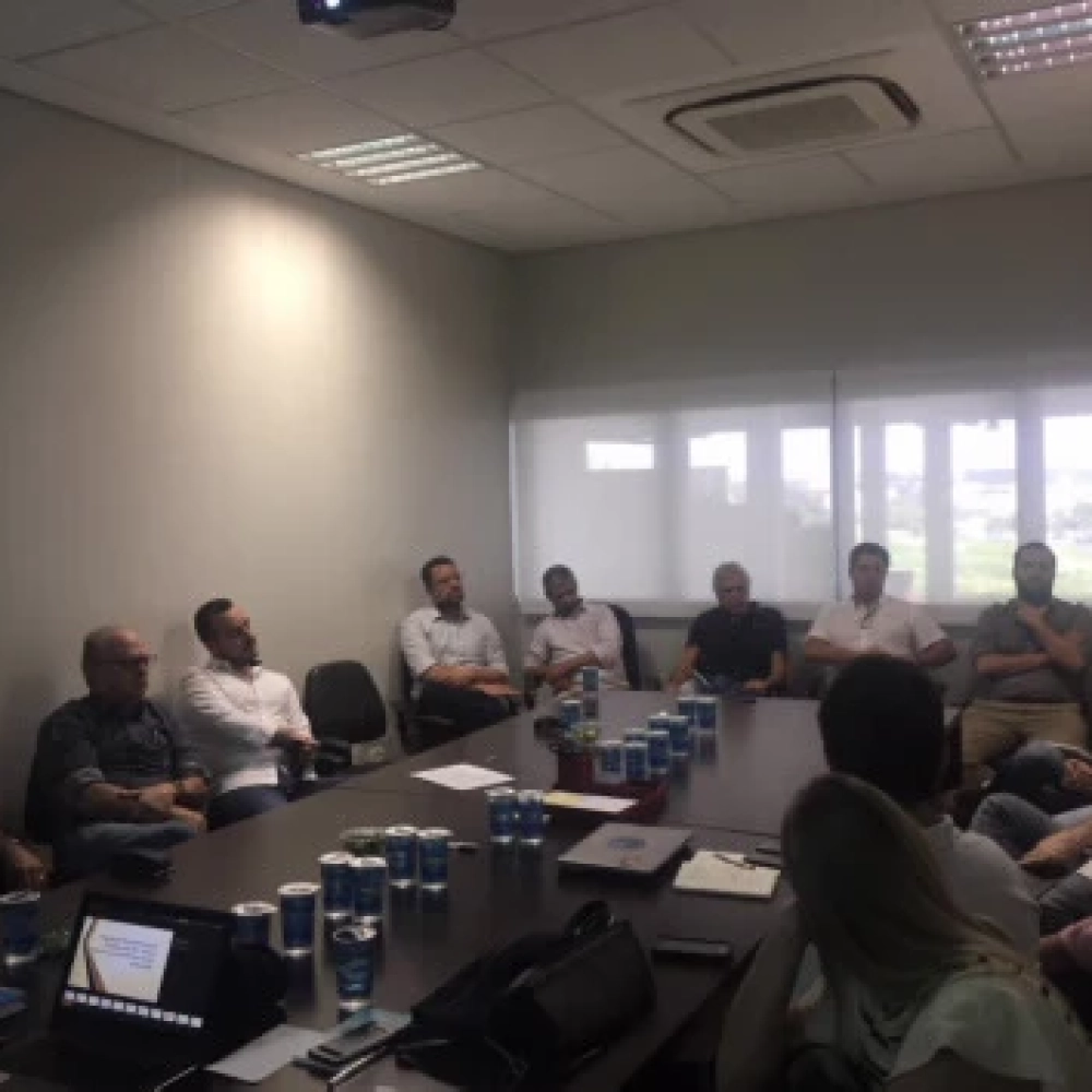 Sorocaba se articula para implantar um Arranjo Produtivo Local do Polo Aeronáutico de Sorocaba