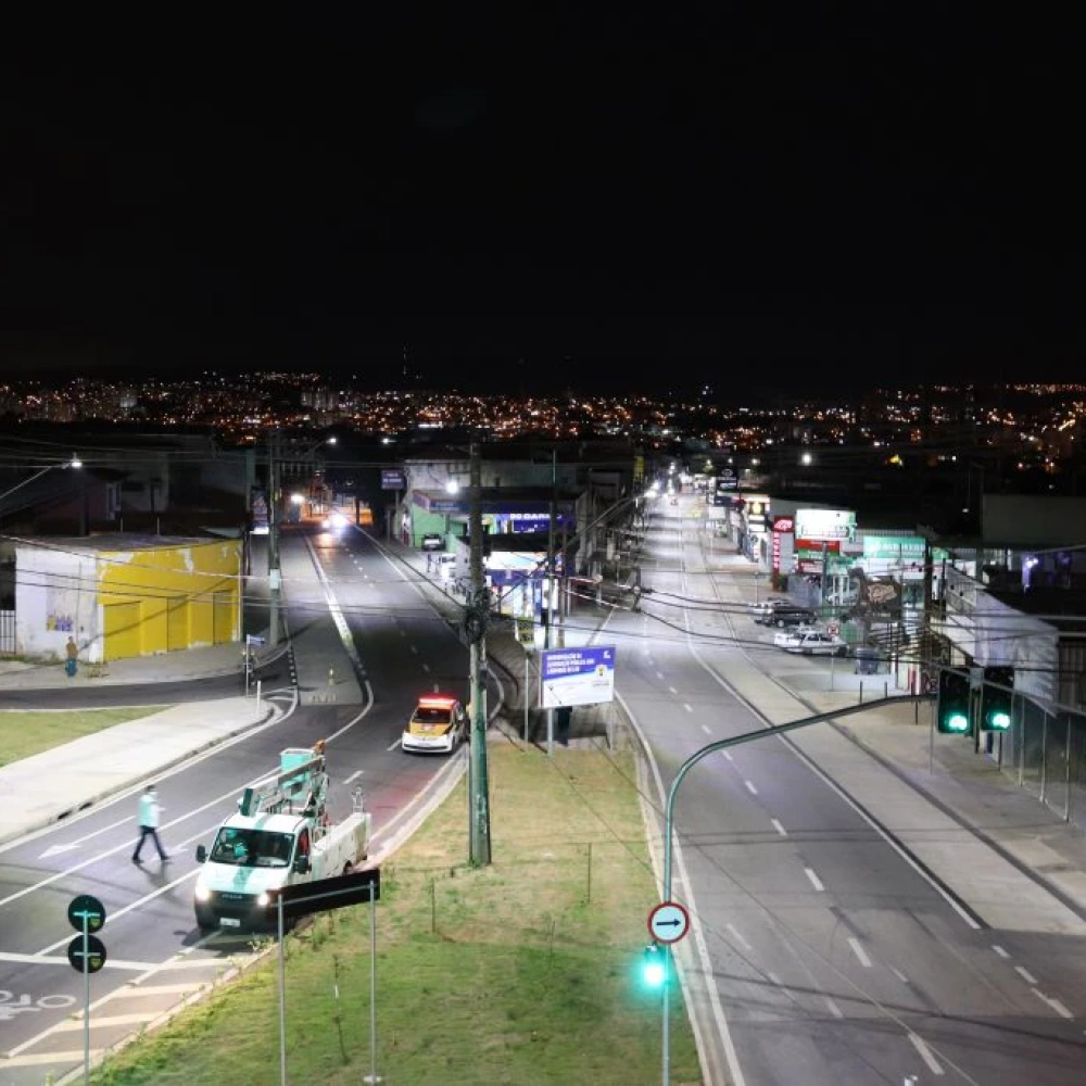 Sorocaba segue modernizando iluminação pública com tecnologia de LED nas principais avenidas