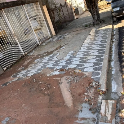 Morador da Zona Norte denuncia obra do SAAE inacabada em frente à residência