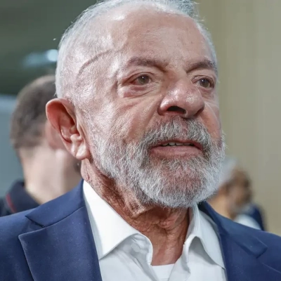 Lula presta solidariedade a famílias de vítimas de tornado no Paraná
